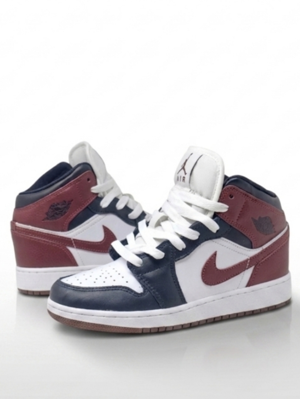 Air Jordan 1 Mid Se (Gs) White/Dark Pony, & Black Size 5y
